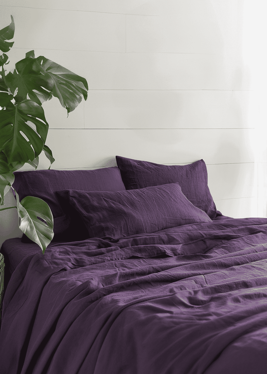 Deep purple fitted sheet